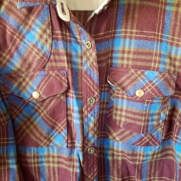Eddie Bauer & Pendleton 100% wool burgundy plaid button down shirt - Picture 5 of 11